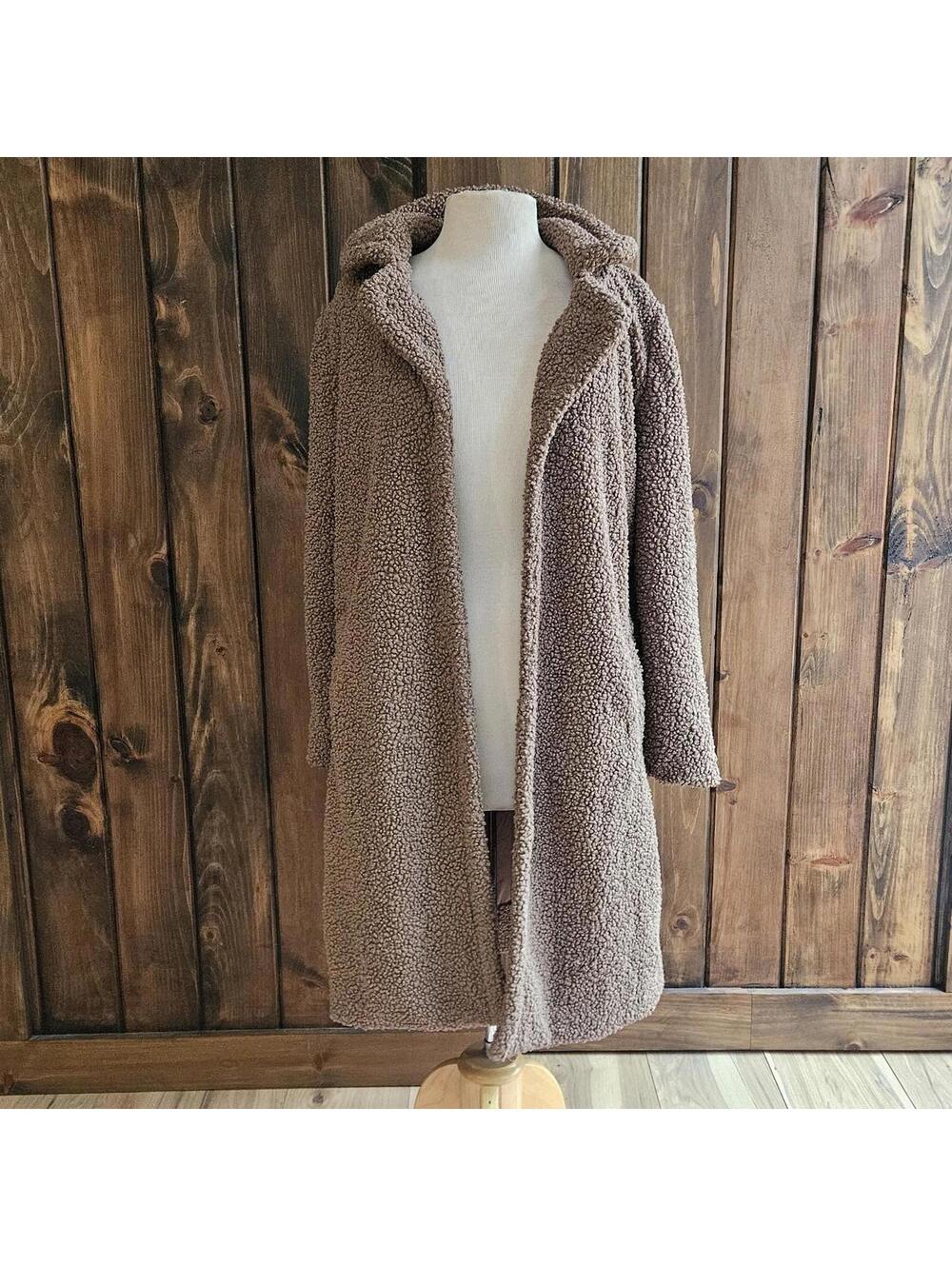 "Stoosh" brown teddy open coat. Medium